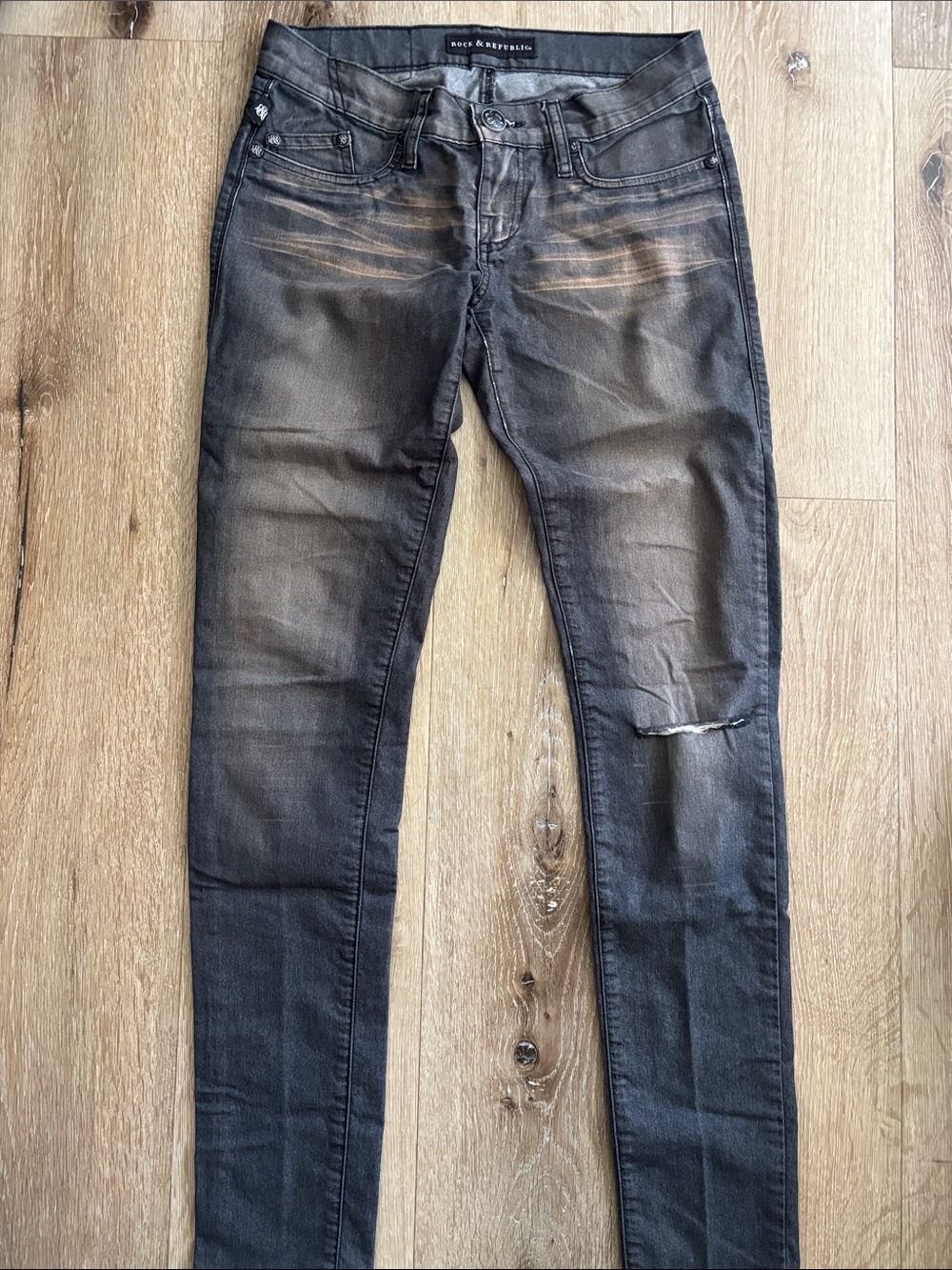 Rock & Republic women Faded Black Skinny Jegging